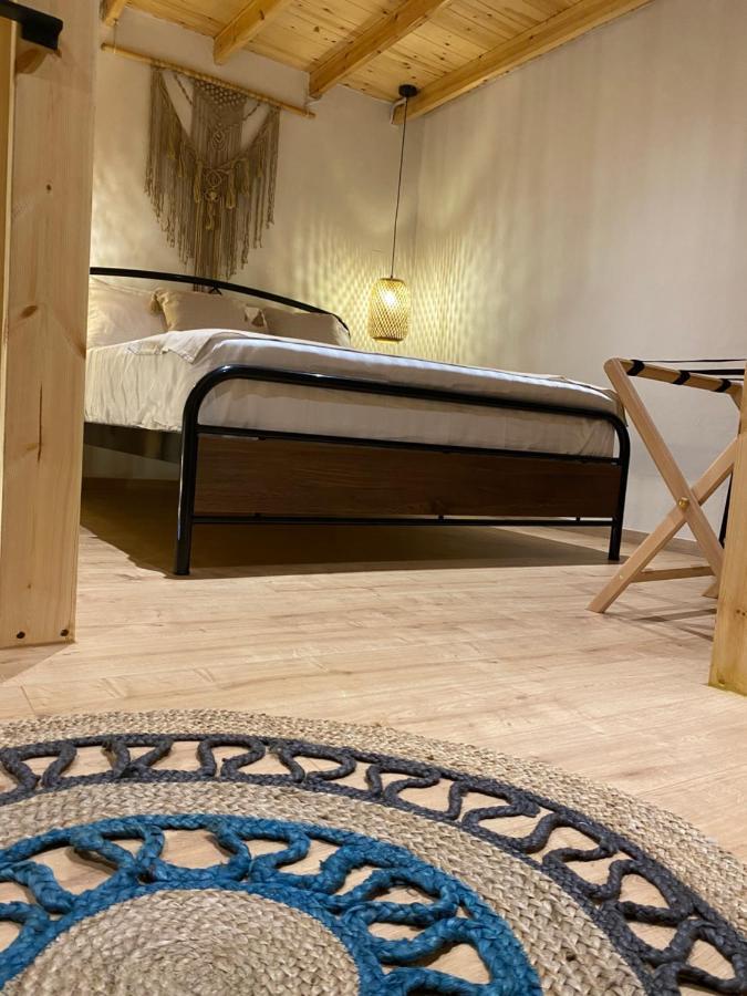 Kyrangelo Traditional House With Outdoor Jacuzzi Koskinou  ภายนอก รูปภาพ