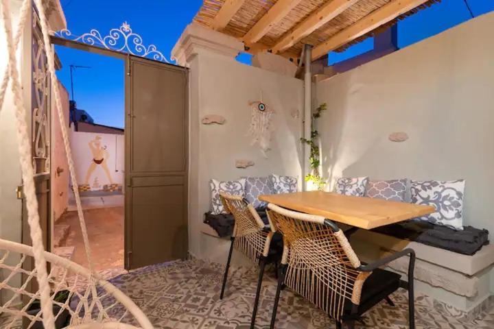 Kyrangelo Traditional House With Outdoor Jacuzzi Koskinou  ภายนอก รูปภาพ